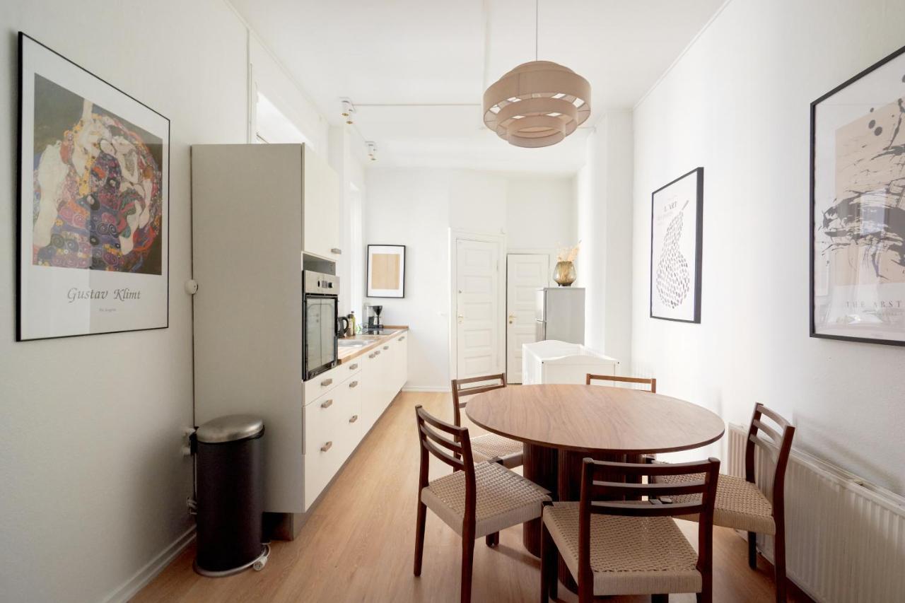 Perfect For Friends & Families 2 Bedroom Apartment In Cph 코펜하겐 외부 사진