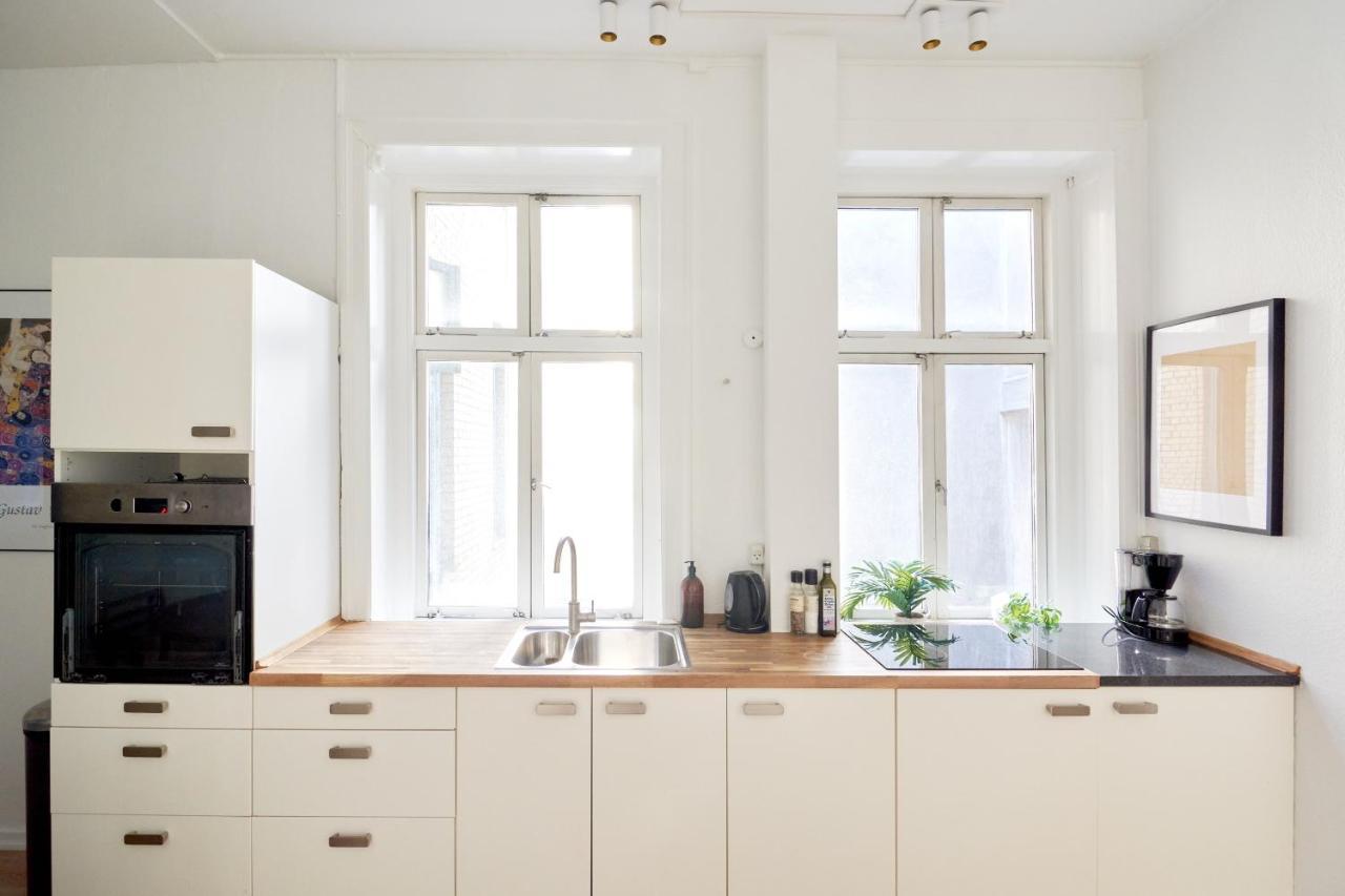 Perfect For Friends & Families 2 Bedroom Apartment In Cph 코펜하겐 외부 사진